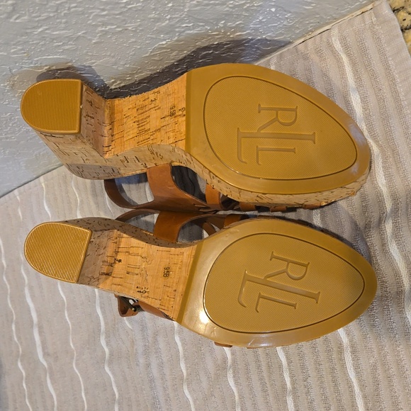 Ralph Lauren Shoes 9.5 Tan - Picture 5 of 11